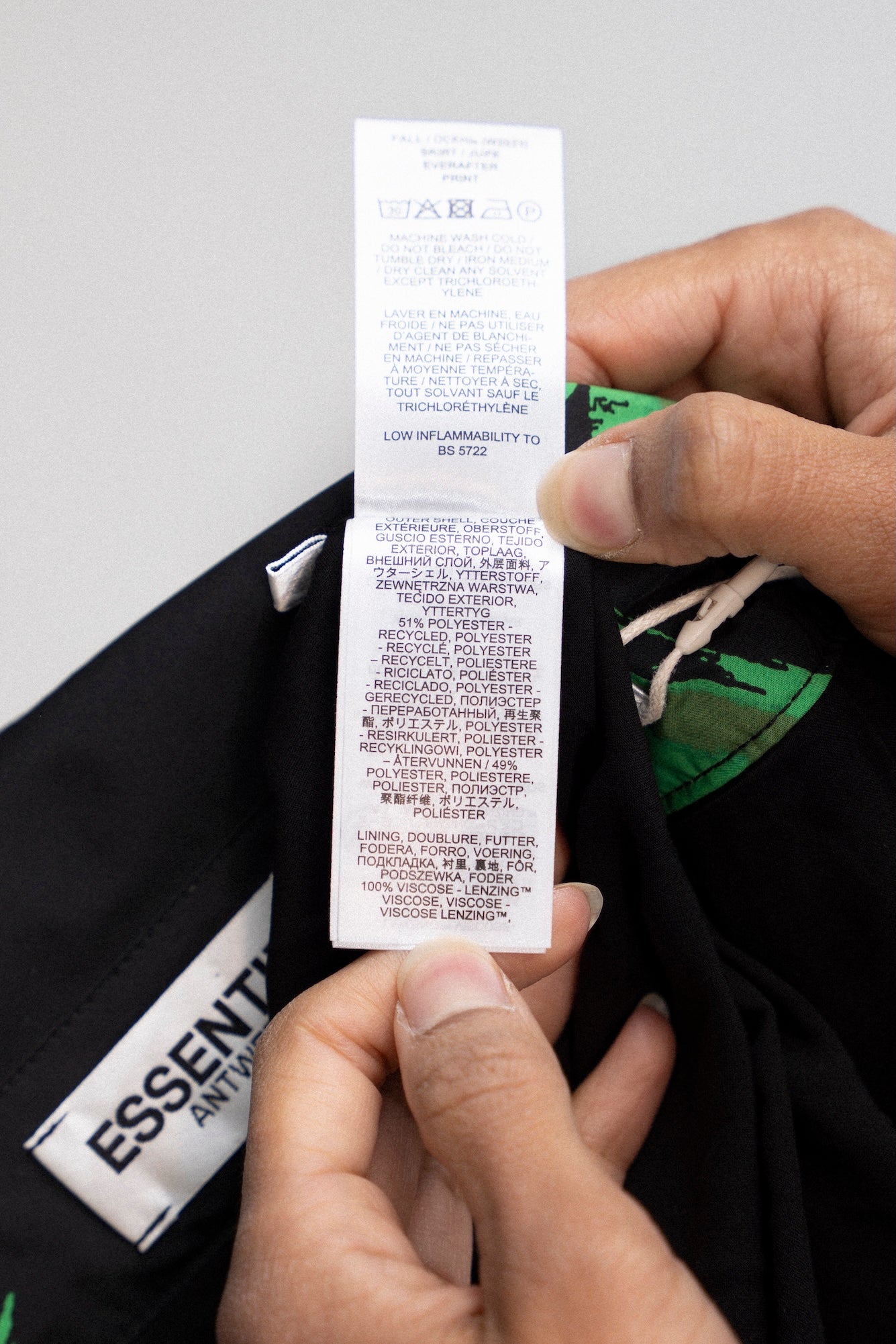 Rock ESSENTIEL ANTWERP