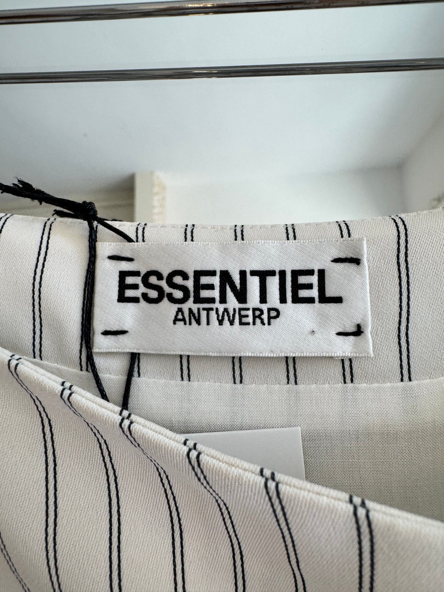 Rock ESSENTIEL ANTWERP