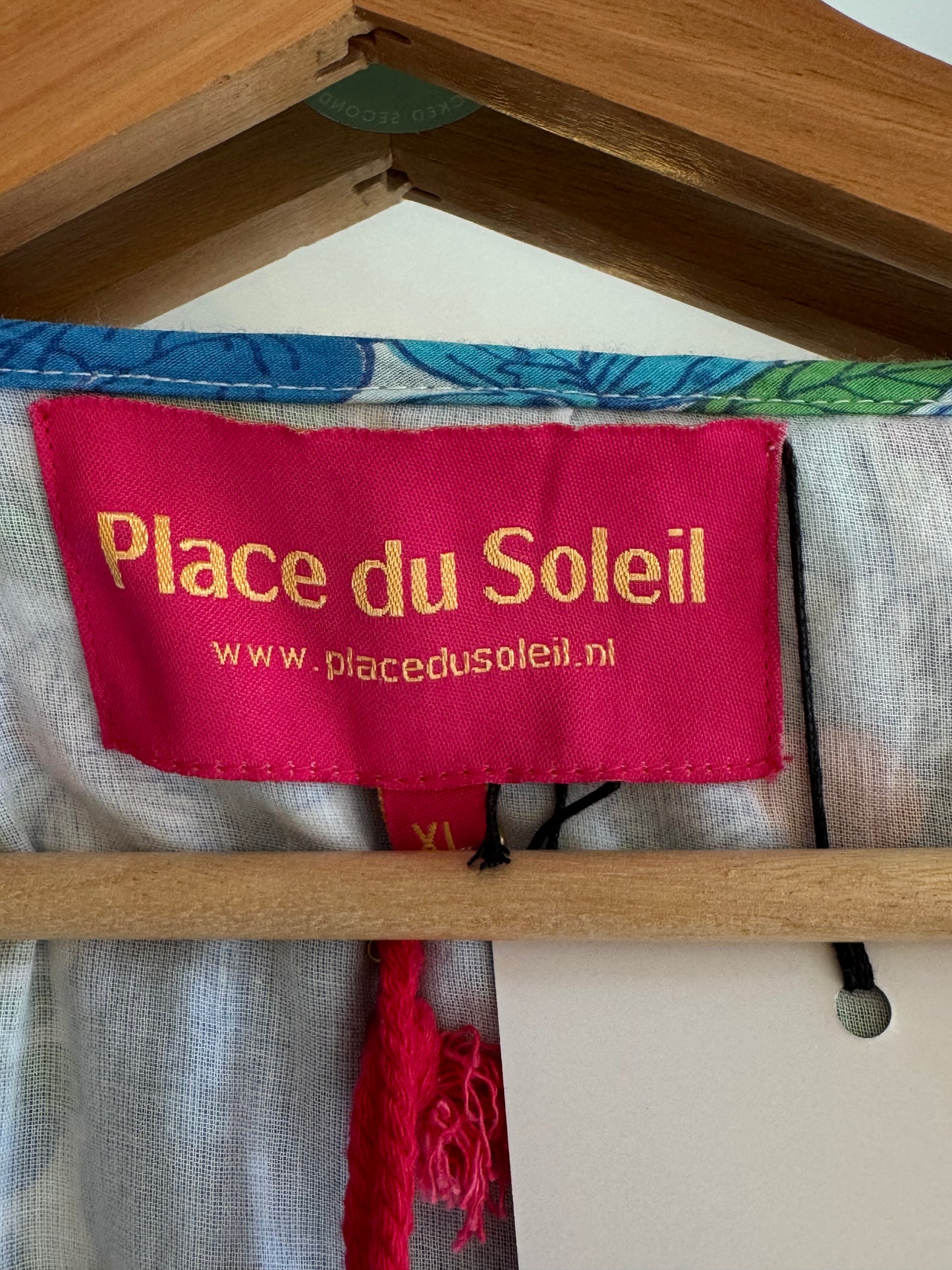 Kleid Place du Soleil