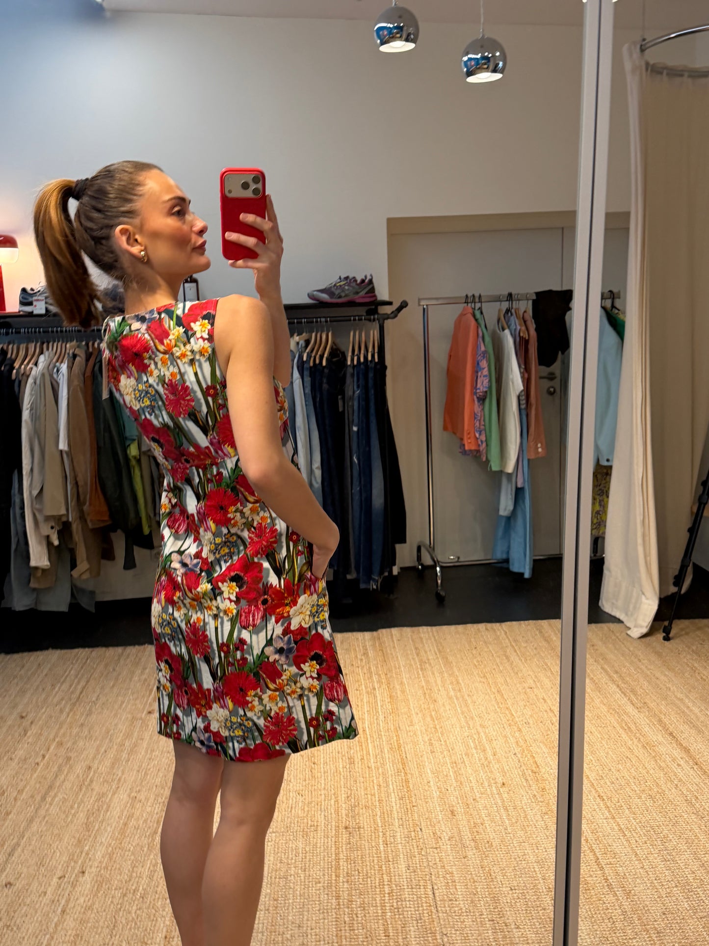 Kleid LOVE MOSCHINO