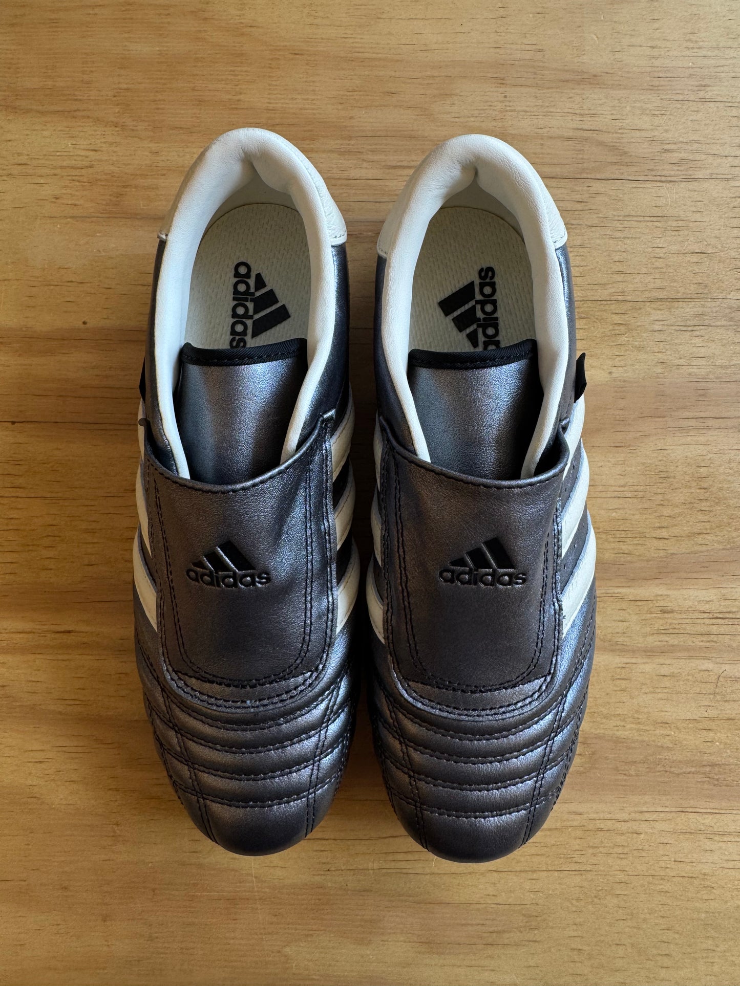 Schuhe ADIDAS