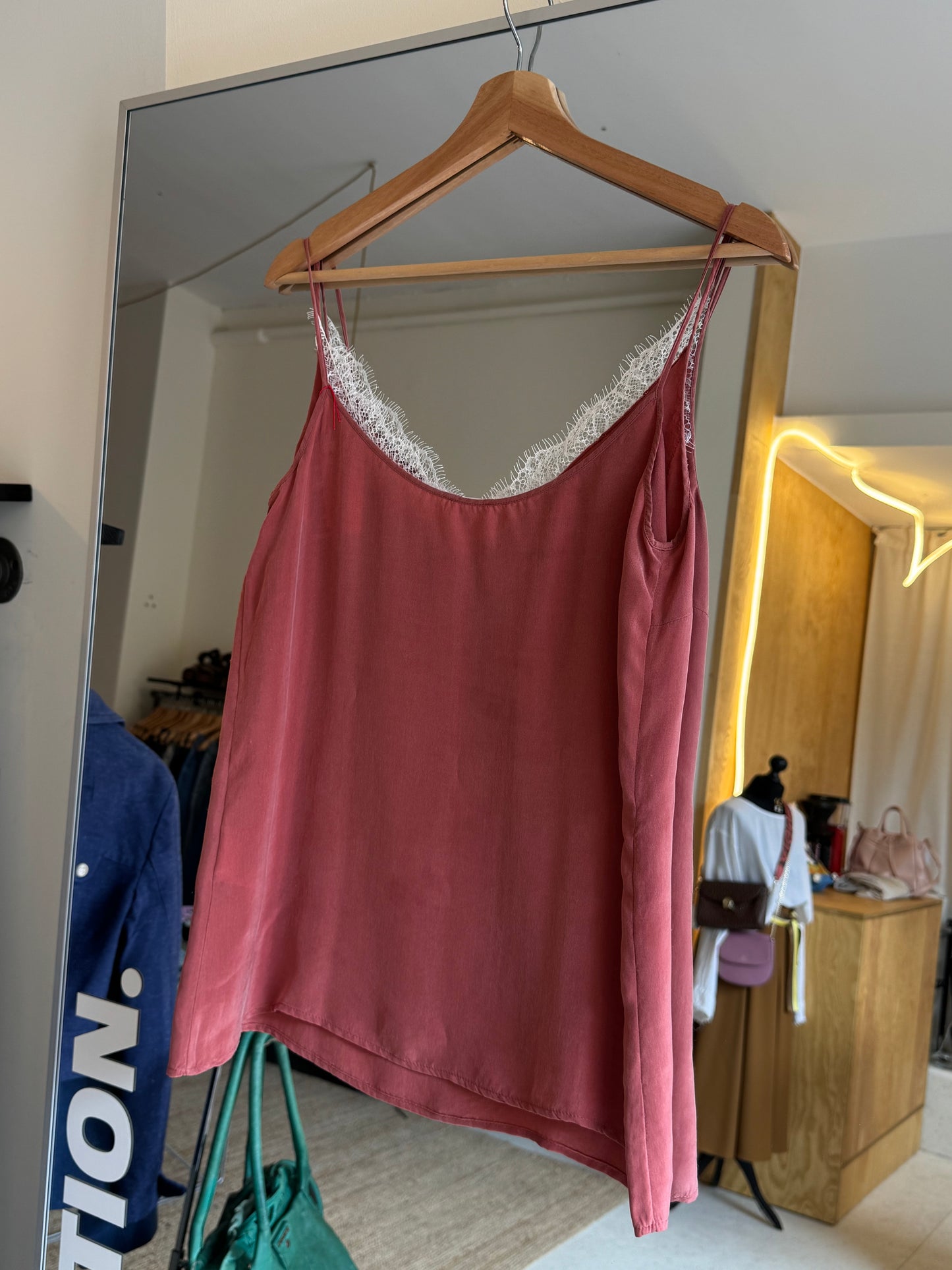 Top DRYKORN