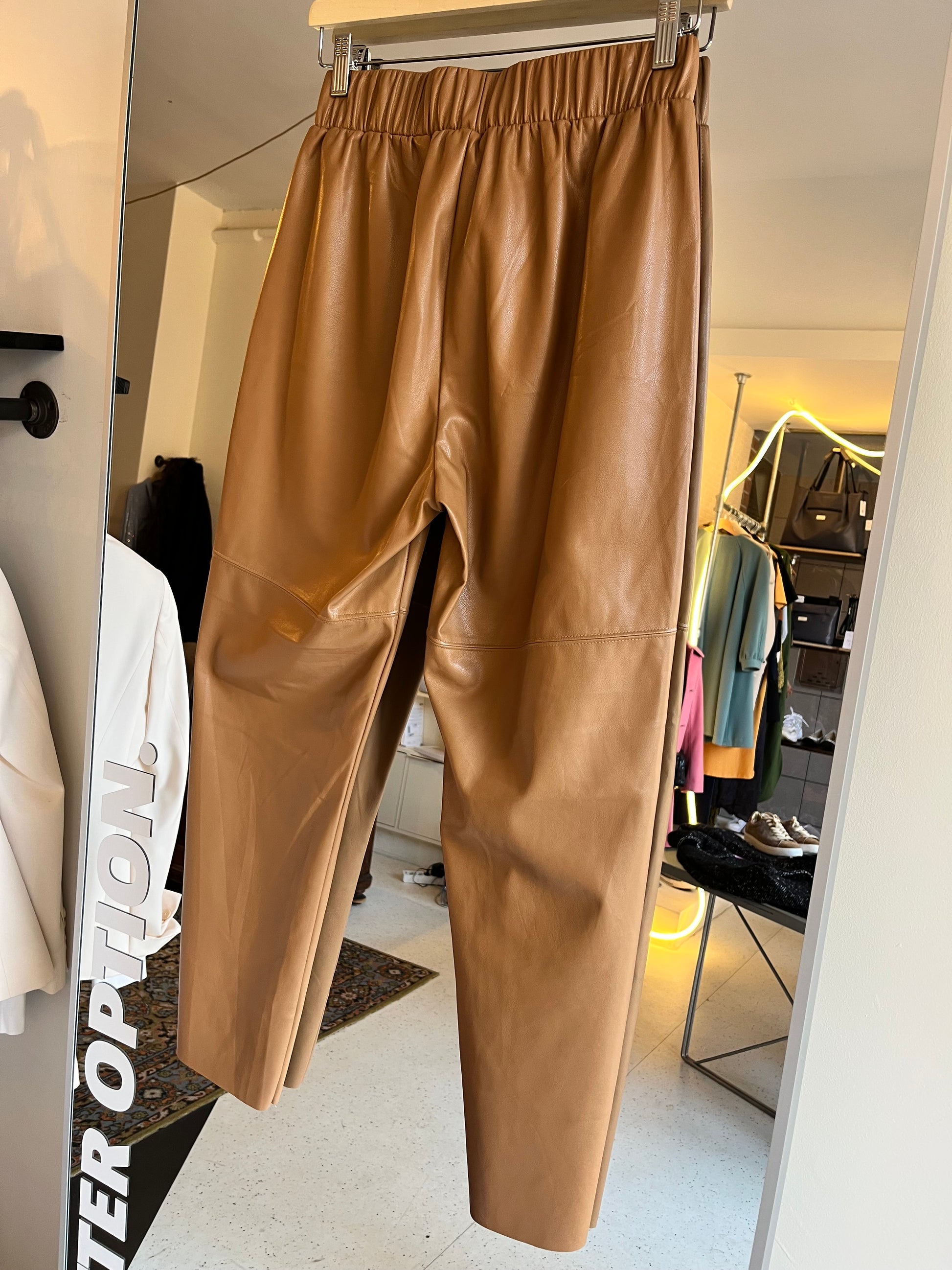 Hose - HANNI secondhand