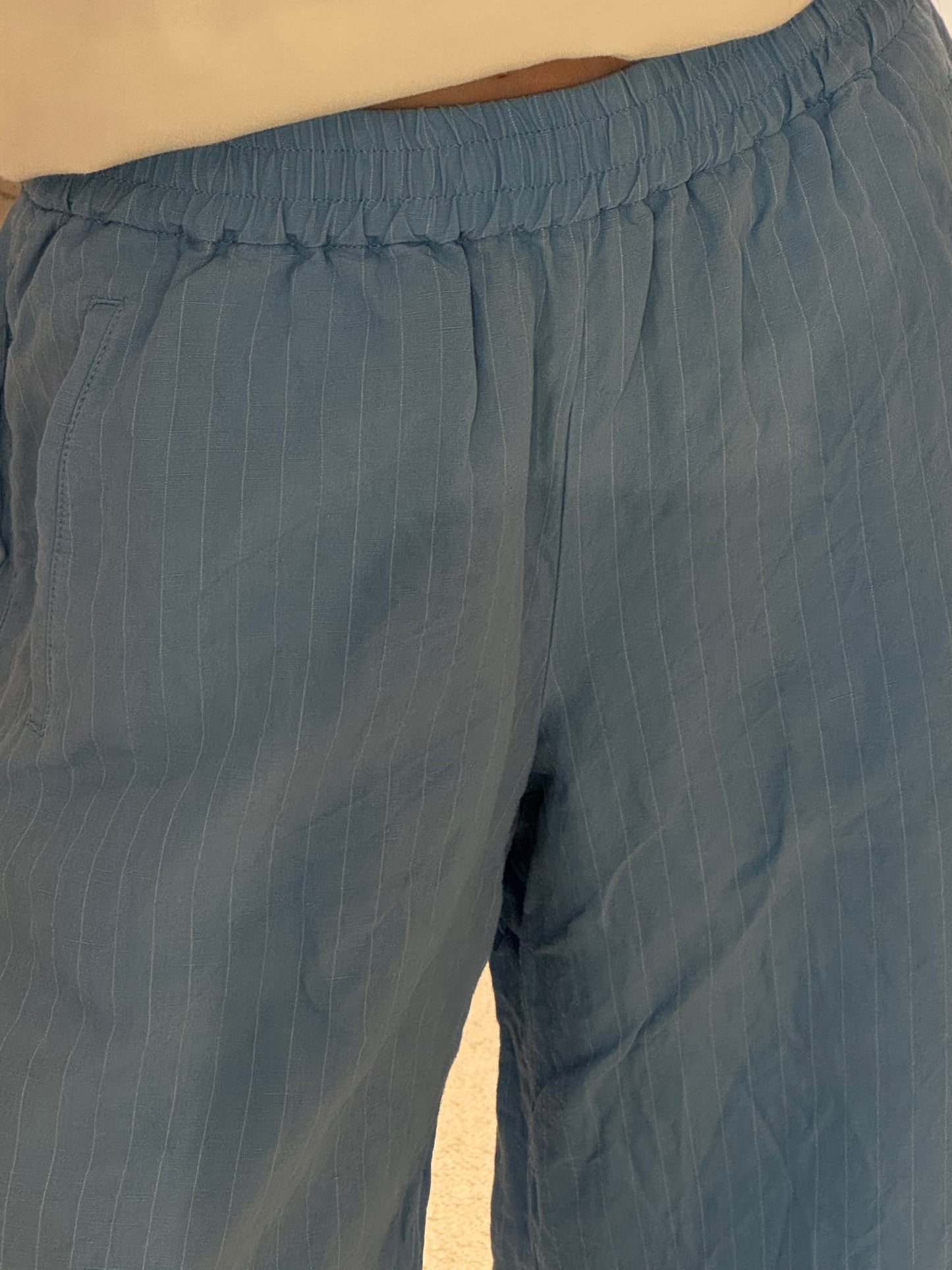 Hose CLOSED
