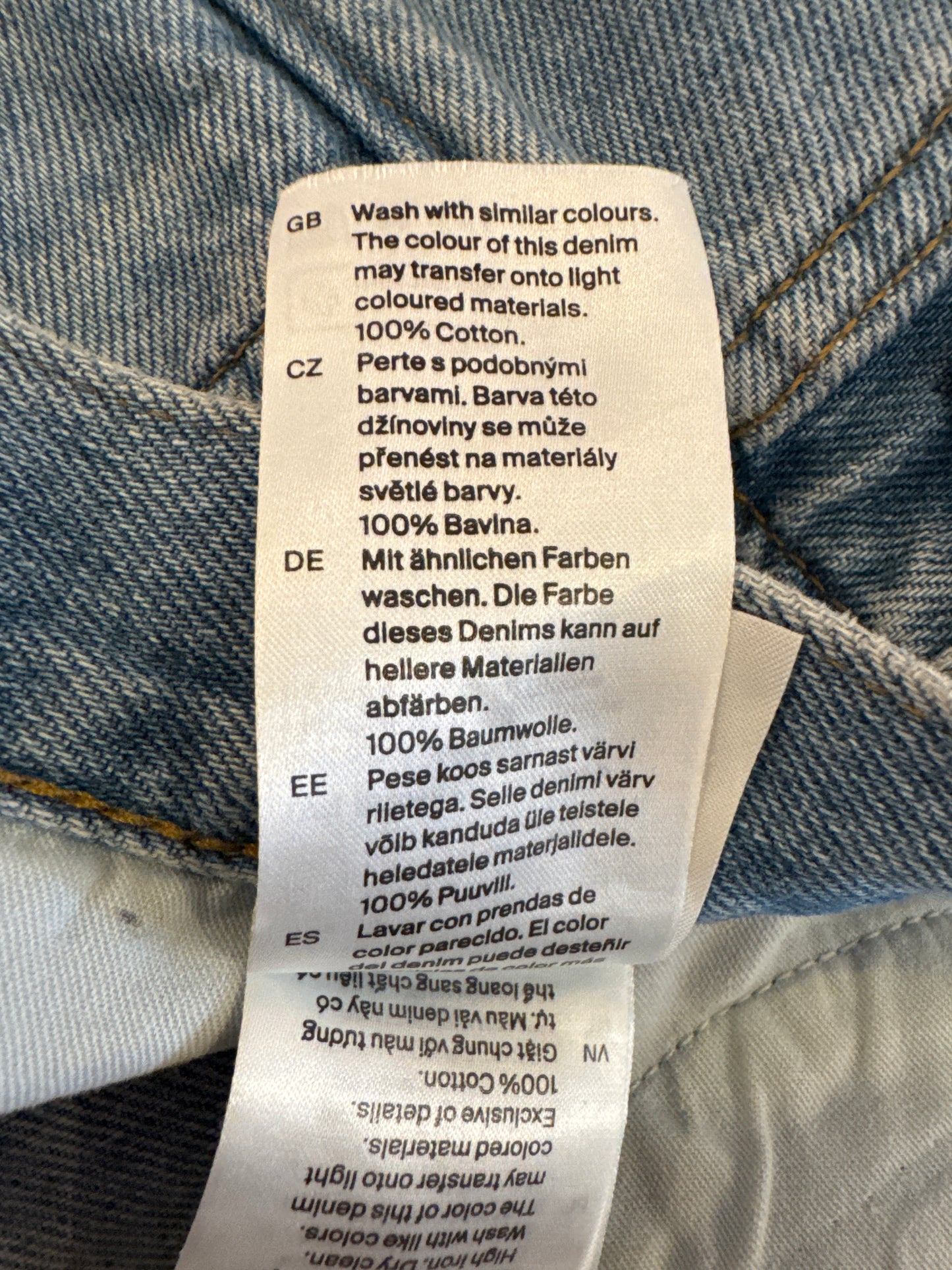 Jeans