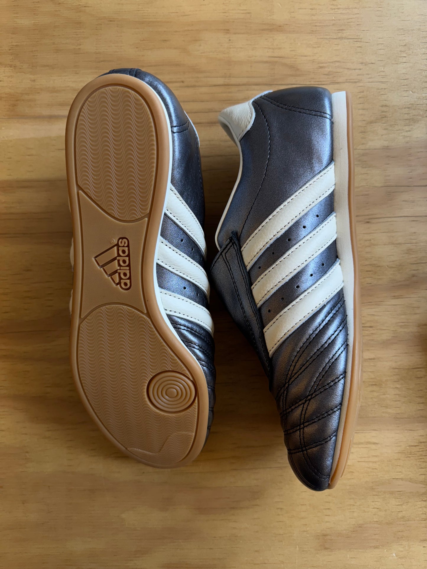 Schuhe ADIDAS