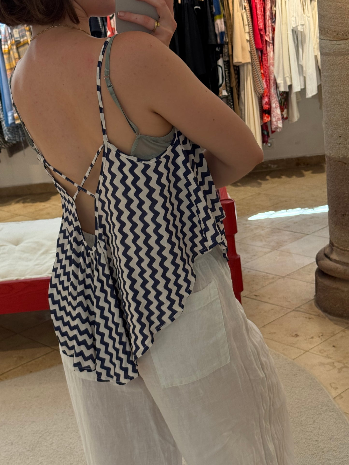 Top SEMICOUTURE