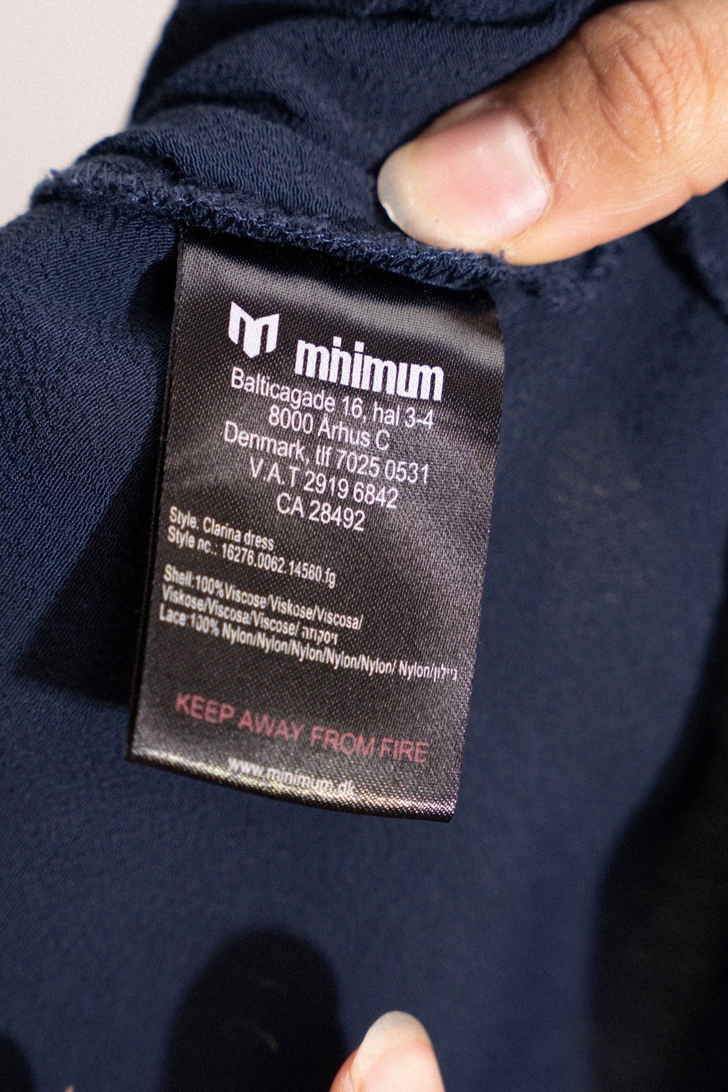 Kleid minimum