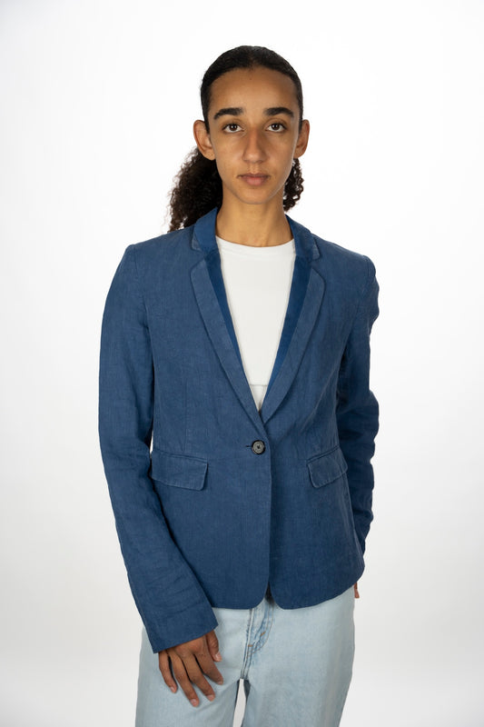 Blazer Closed